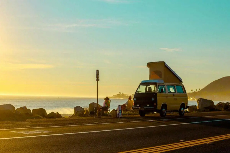 How to Rent a Van for a Road Trip